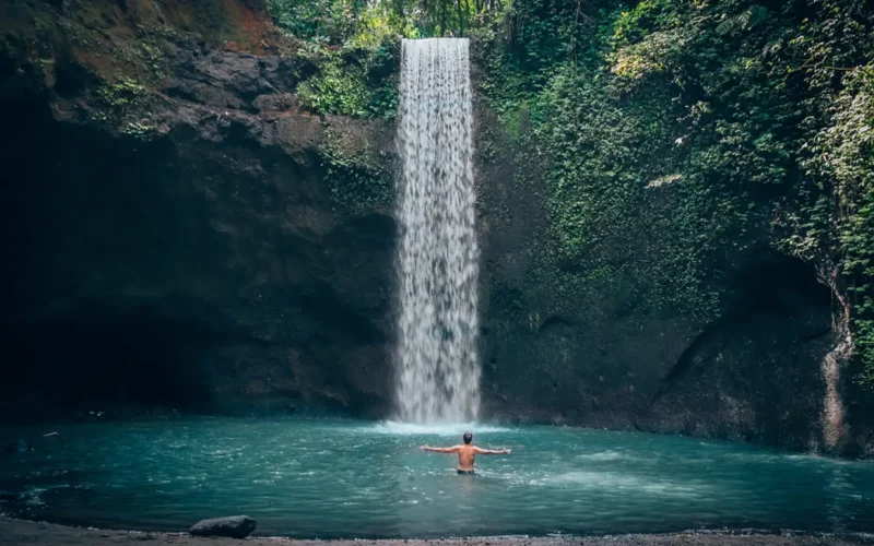 Tibumana-Waterfall