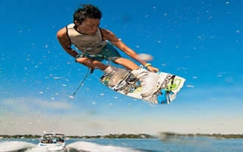bali-water-sport-wake-boarding