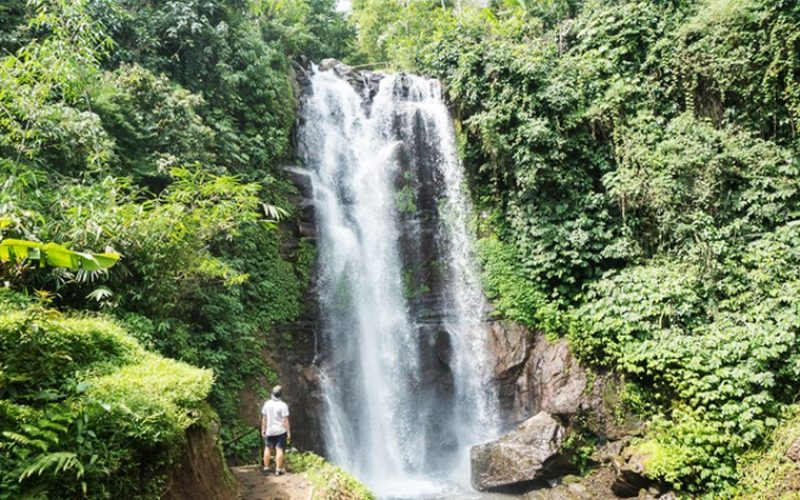 munduk-waterfall